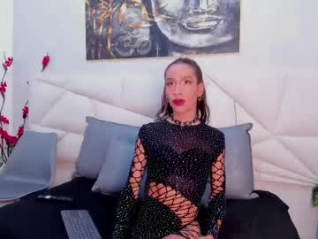 Nicolemadrird Chaturbate stream image from February 26, 2025