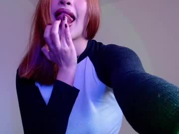 Chloe_Snoww Chaturbate stream image from February 26, 2025