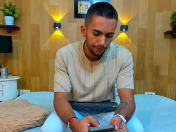 Maicolparker_ Chaturbate stream image from February 26, 2025