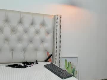 Samcoxxx Chaturbate stream image from February 26, 2025