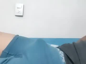 Carlos71rn Chaturbate stream image from February 26, 2025