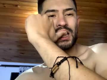 Jhonsevasclarin Chaturbate stream image from February 26, 2025