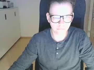 Niceguyflo stream image from February 27, 2025