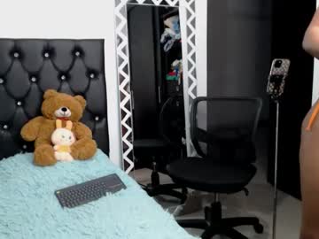 Kemdra_Afiore Chaturbate stream image from February 27, 2025