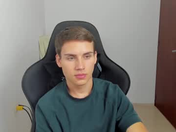 Jackson_Millers Chaturbate stream image from February 27, 2025