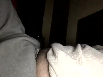 Kmed2000 Chaturbate stream image from February 27, 2025