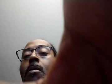 Slimmydablunt Chaturbate stream image from February 27, 2025