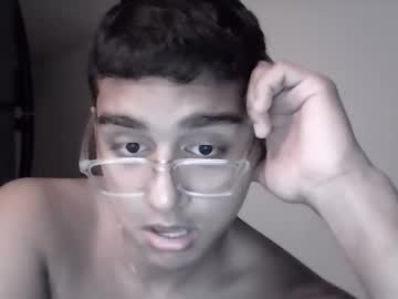 Cylatin Chaturbate stream image from February 27, 2025