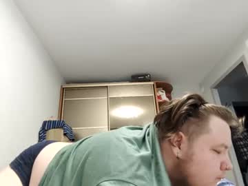 Fenisoh Chaturbate stream image from February 27, 2025