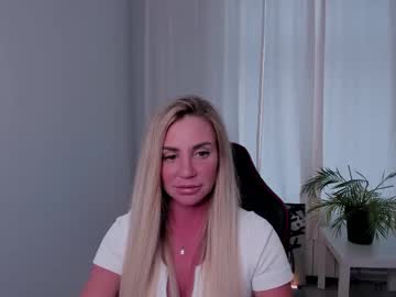 Rozalin_Lin Chaturbate stream image from February 27, 2025