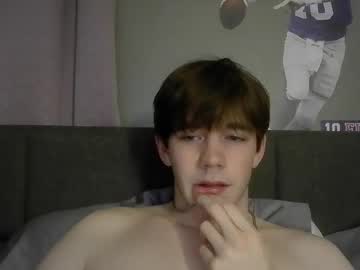 Yungphysique0 Chaturbate stream image from February 27, 2025