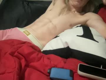 Beach19996 Chaturbate stream image from February 27, 2025