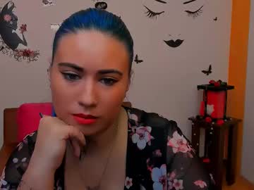 Claralove19 Chaturbate stream image from February 27, 2025
