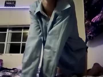 Gyattwink Chaturbate stream image from February 27, 2025