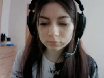 Dawndollins Chaturbate stream image from February 27, 2025