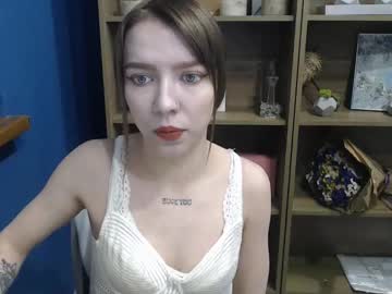 Minie_Lady Chaturbate stream image from February 27, 2025