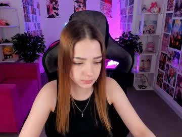 Pambeeslyy Chaturbate stream image from February 27, 2025