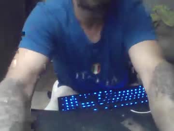 Steveneg13 Chaturbate stream image from February 27, 2025