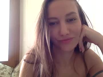Cometanew Chaturbate stream image from February 27, 2025