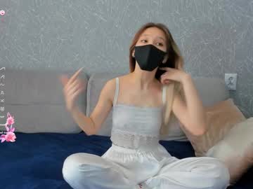 Floramoonlight Chaturbate stream image from February 27, 2025