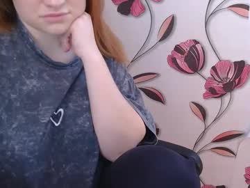 Juicycherry944 Chaturbate stream image from February 27, 2025