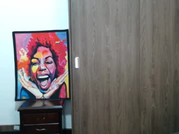 Paola_Wc_ Chaturbate stream image from February 27, 2025