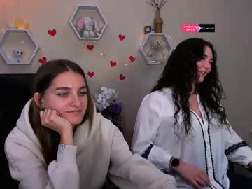 Trixi_Lee Chaturbate stream image from February 27, 2025