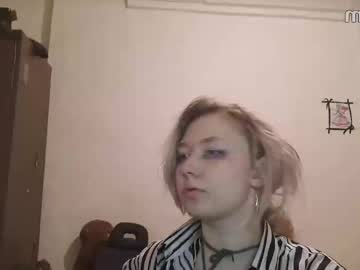 Earlenetrue Chaturbate stream image from February 27, 2025