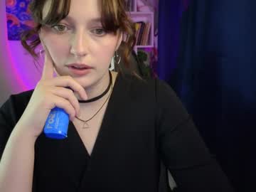 Hope_Shy Chaturbate stream image from February 27, 2025
