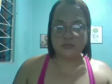 Mommyolga Chaturbate stream image from February 27, 2025