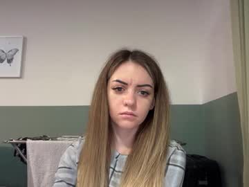Warm_Lilu Chaturbate stream image from February 27, 2025