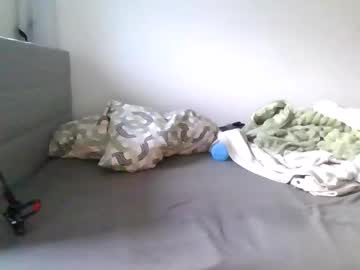 Zoubabigdickass Chaturbate stream image from February 27, 2025