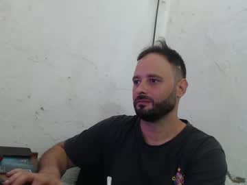 Arield85 Chaturbate stream image from February 27, 2025