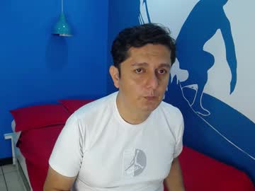 Jhonjisss Chaturbate stream image from February 27, 2025