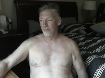 Midloguy912 Chaturbate stream image from February 27, 2025