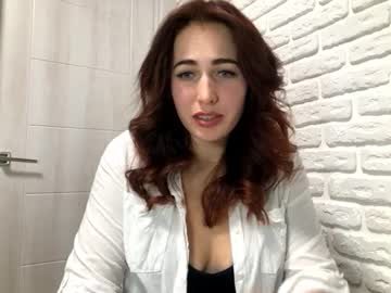 Elali23 Chaturbate stream image from February 27, 2025