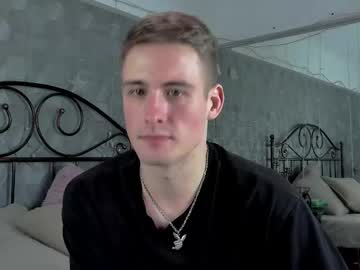 Alexxxcutte Chaturbate stream image from February 27, 2025