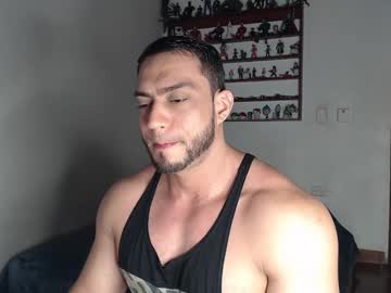 Damiannstonexxx Chaturbate stream image from February 27, 2025