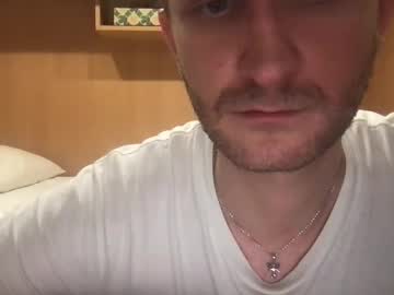 Funnyrobbers Chaturbate stream image from February 27, 2025