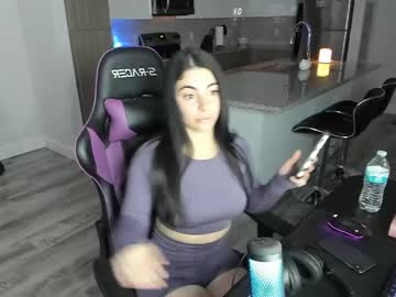 Latinadreamgirl Chaturbate stream image from February 27, 2025