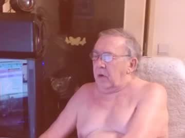 Bebitzu2 Chaturbate stream image from February 28, 2025
