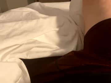 Plentyofluv Chaturbate stream image from February 28, 2025