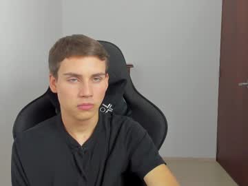 Jackson_Millers Chaturbate stream image from February 28, 2025