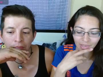 Hottpeach Chaturbate stream image from February 28, 2025