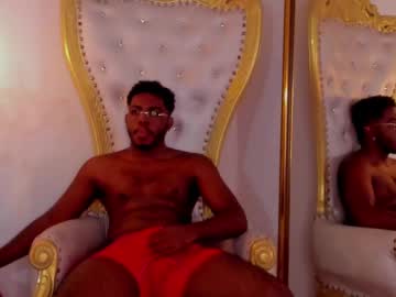 Pierovinum Chaturbate stream image from February 28, 2025