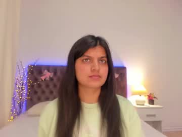 Rianashy Chaturbate stream image from February 28, 2025