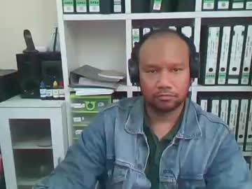 Tested123 Chaturbate stream image from February 28, 2025