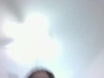 Crlarrivee Chaturbate stream image from February 28, 2025