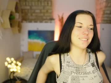 April_Olsen Chaturbate stream image from February 28, 2025