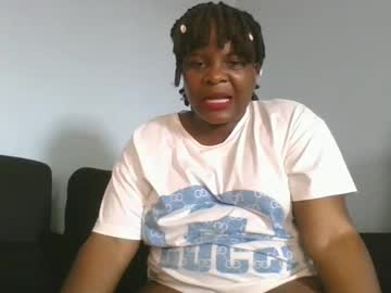 Chubbyempress Chaturbate stream image from February 28, 2025